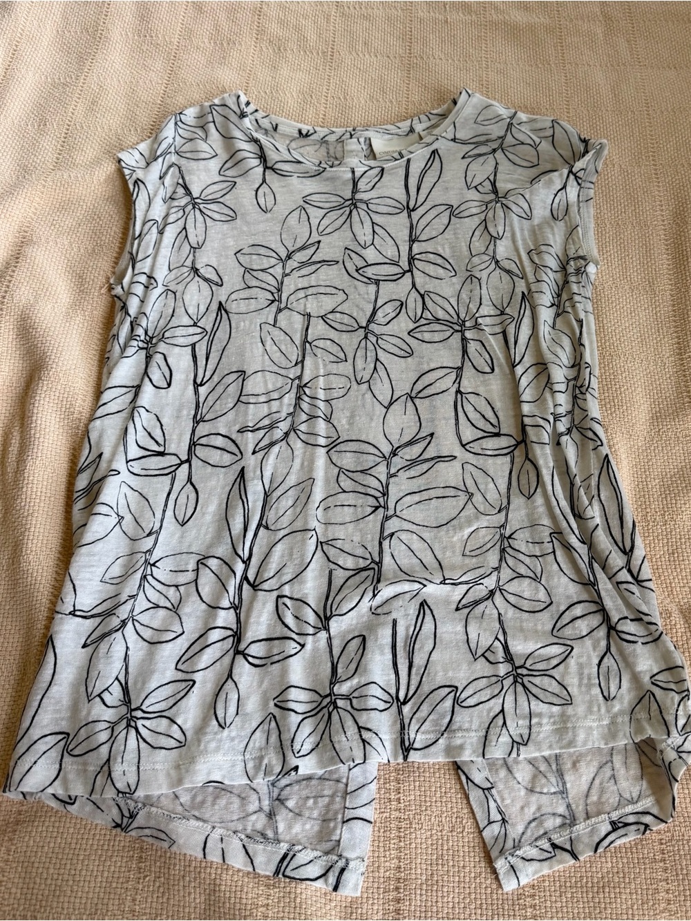 Cynthia Rowley Linen Gray Tank Top with Black Leaf Print